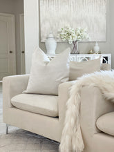 Load image into Gallery viewer, Olivia